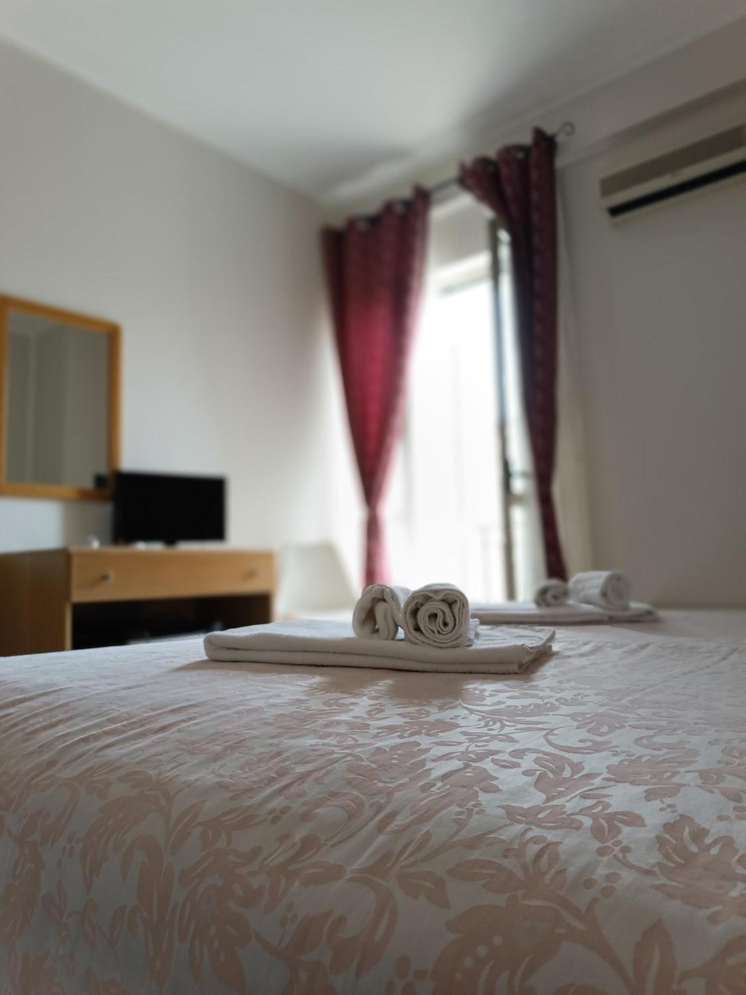 Il Quadrifoglio Hotel Frascineto Eksteriør billede